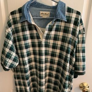 Plaid short sleeved shirt